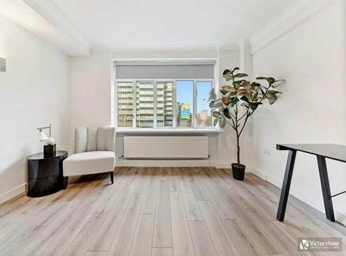 1 Bedroom Flat To Rent In Flat, Warren Court, Euston Road, London, NW1