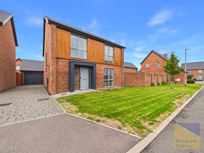 4 Bedroom Detached House For Sale In Maple Drive, Elswick, Elswick, PR4