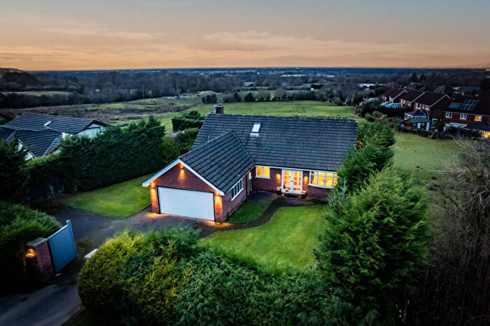 4 Bedroom Detached House For Sale In Wood Lane South, Adlington, SK10