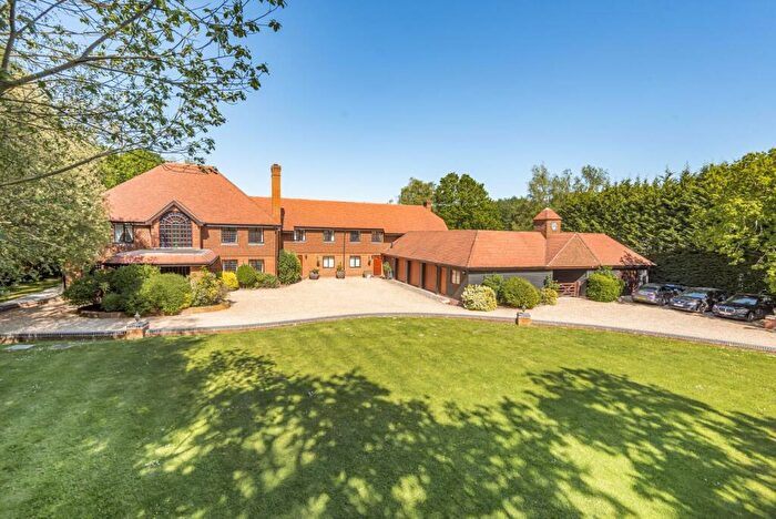 7 Bedroom Detached House For Sale In Brunswick Road, Brookwood, Woking, GU24