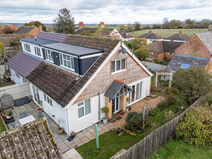 3 Bedroom Semi Detached House For Sale In Kettering Road, Little Cransley, NN14