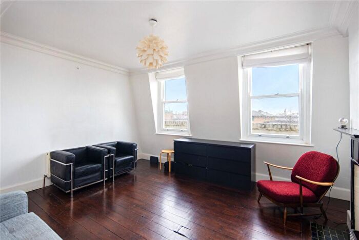 1 Bedroom Flat To Rent In Brooksby`s Walk, Hackney, London, E9