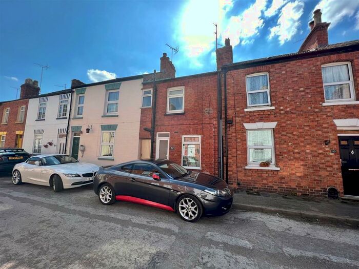 2 Bedroom House To Rent In Wallace Street, New Bradwell., MK13