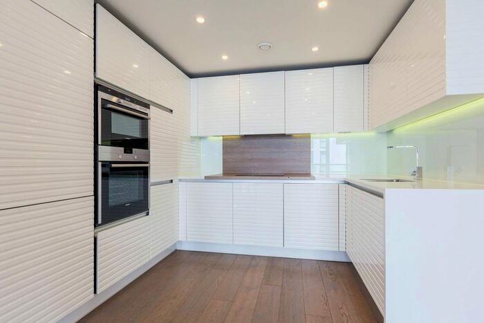 1 Bedroom Flat To Rent In Central Street, Clerkenwell, London, EC1V