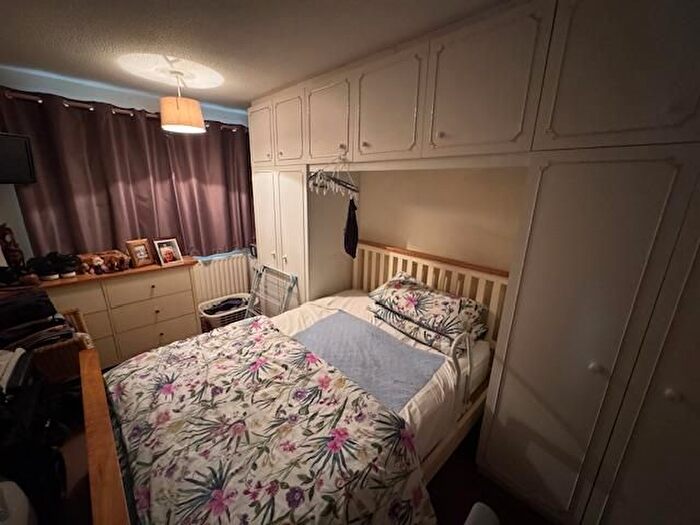 2 Bedroom Bungalow To Rent In Hazelcroft, Eccleshill, Bradford, BD2