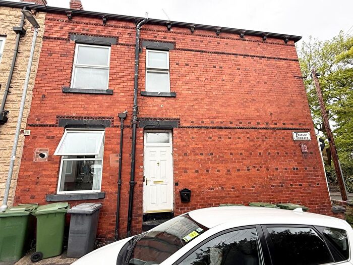 4 Bedroom End Of Terrace House To Rent In Paisley Terrace, Leeds, West Yorkshire, LS12