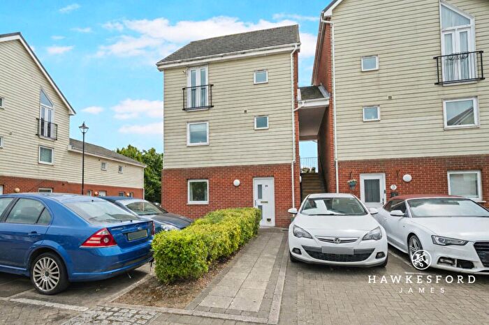 1 Bedroom Apartment For Sale In Onyx Drive, Sittingbourne, ME10