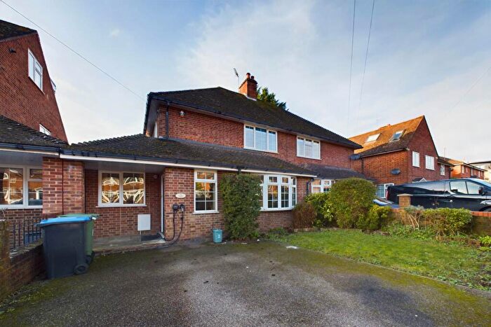 3 Bedroom House To Rent In Well Presented Bed Home With Off-street Parking & Garden, HP1