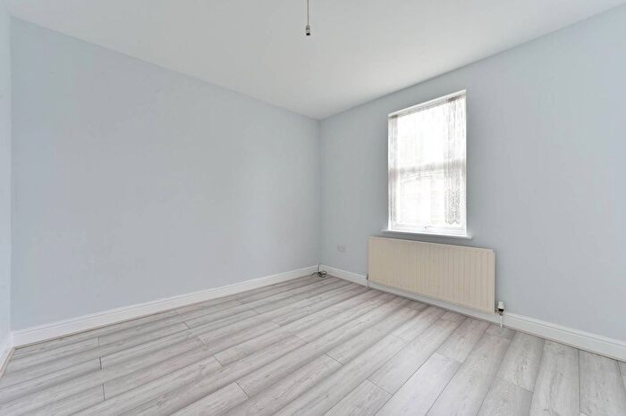 2 Bedroom Terraced House To Rent In Cannon Hill Lane, Raynes Park, London, SW20