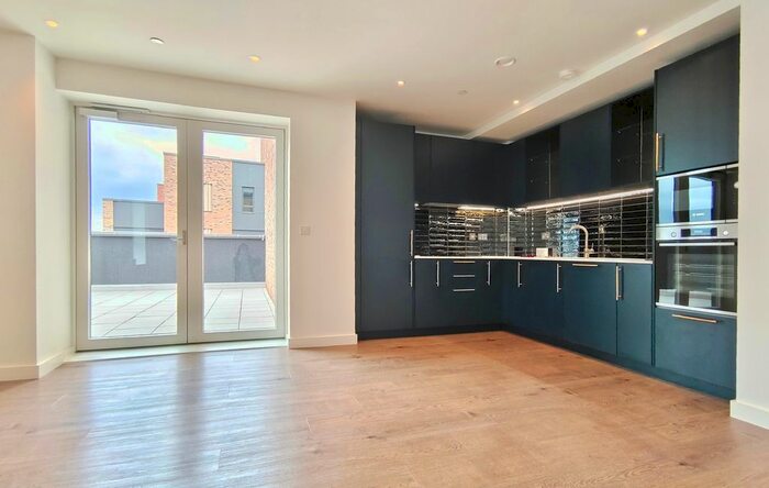 1 Bedroom Flat To Rent In Mary Neuner Road, London, N8