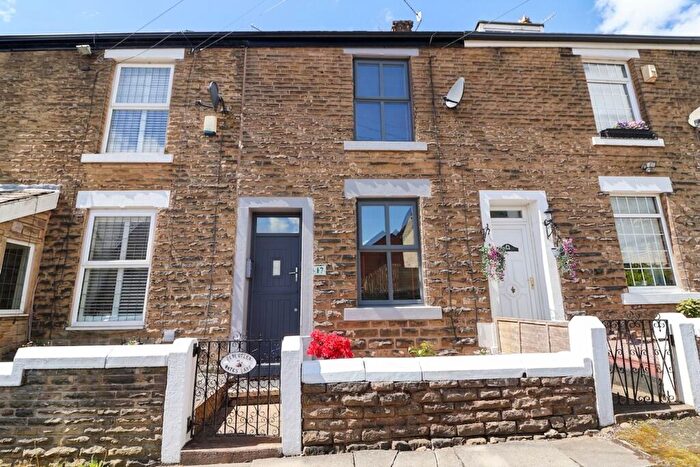 2 Bedroom Terraced House For Sale In Water Lane, Hollingworth, SK14