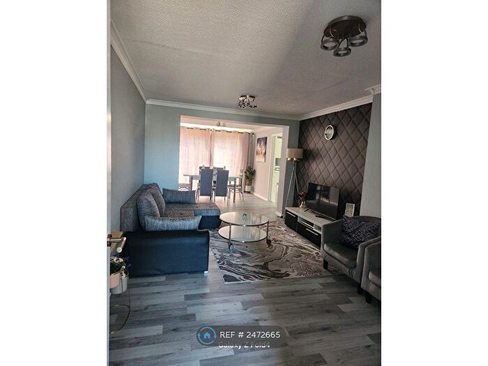 3 Bedroom Bungalow To Rent In St. Marys Close, Timsbury, Bath, BA2