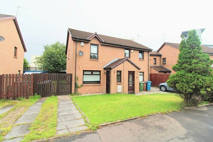 3 Bedroom Semi-Detached House To Rent In Hardgate Drive, Glasgow, G51