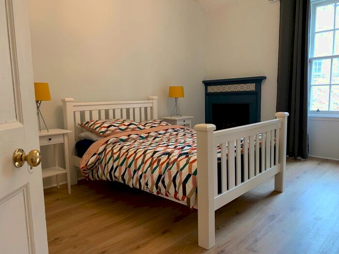 1 Bedroom Flat To Rent In St Stephen Place, Stockbridge, Edinburgh, EH3