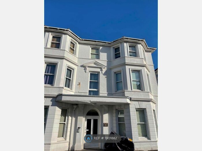 2 Bedroom Flat To Rent In Aquarius, Bournemouth, BH2