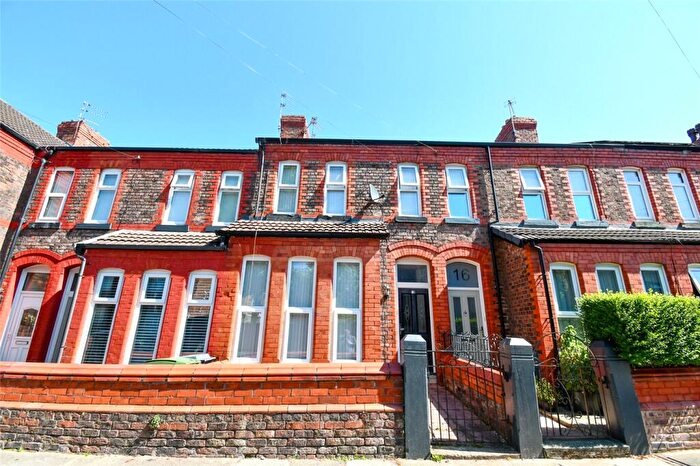 3 Bedroom Terraced House For Sale In Grosvenor Road, Birkenhead, Wirral, CH43