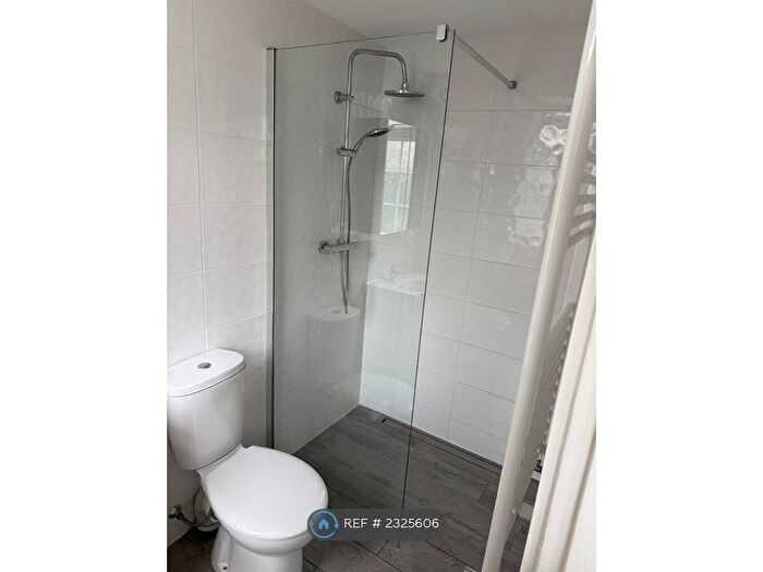 2 Bedroom Semi-Detached House To Rent In Parsloes Avenue, Dagenham, RM9