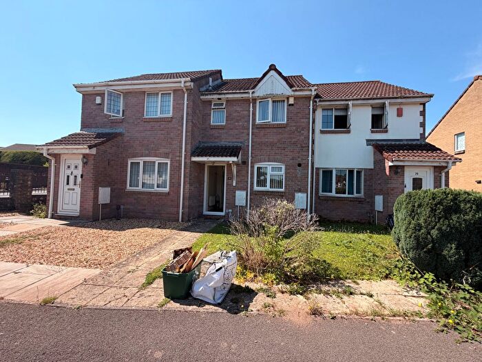 2 Bedroom Property To Rent In Barrs Court, Bristol, BS30