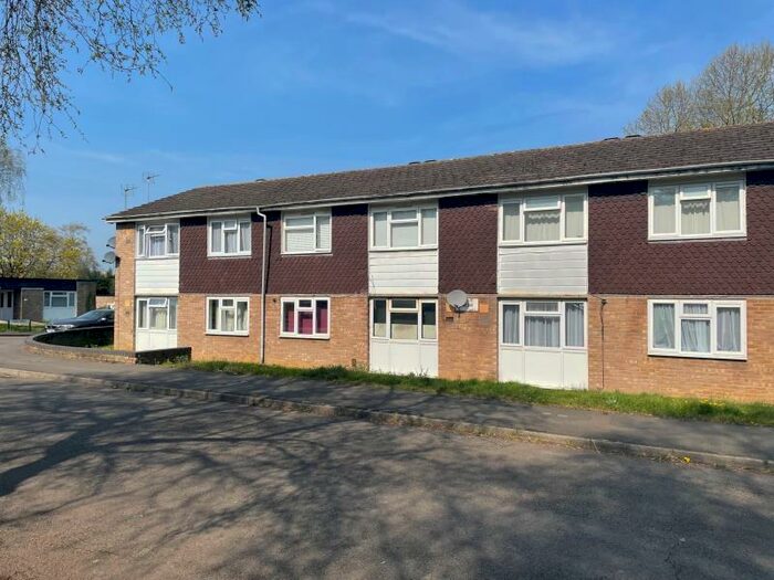 1 Bedroom Apartment To Rent In Earls Willow, New Bradwell, MK13
