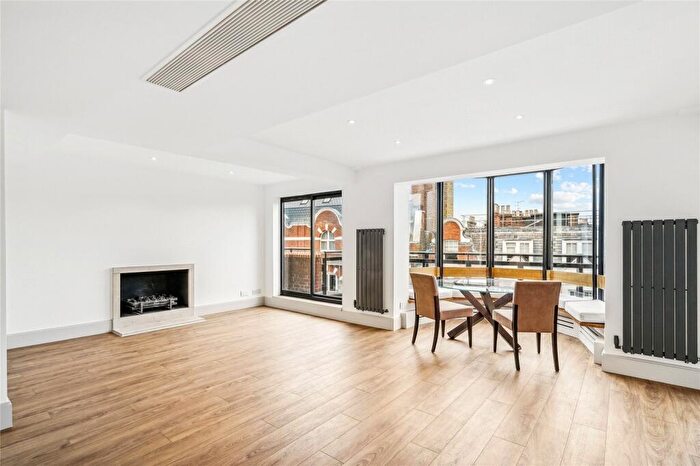 3 Bedroom Penthouse To Rent In Pullman Court, Drayton Gardens, London, SW10