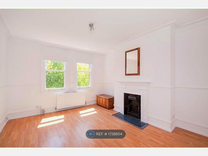 2 Bedroom Flat To Rent In St. Clements Mansions, London, SW6