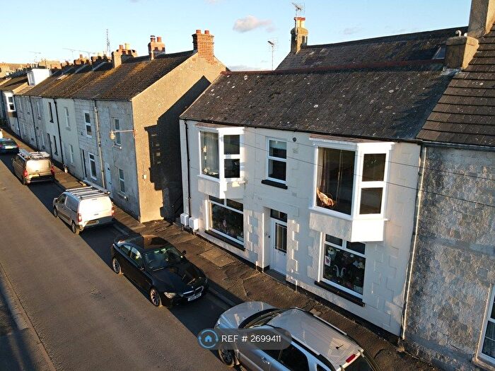 1 Bedroom Flat To Rent In Grove Road, Portland, DT5
