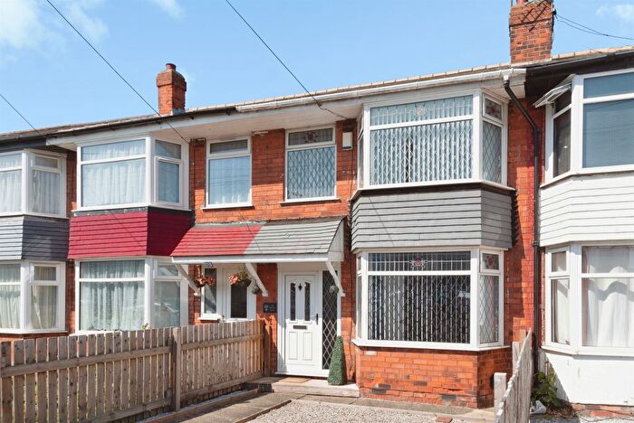 3 Bedroom Terraced House For Sale In Manor Road, Hull, HU5