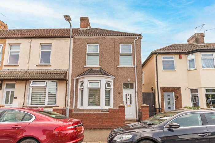3 Bedroom Terraced House For Sale In Collingwood Road, Newport, NP19