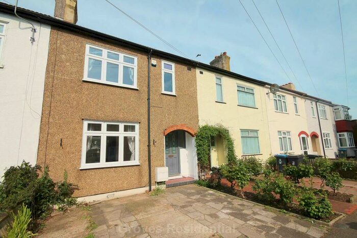 3 Bedroom Terraced House To Rent In George Road, New Malden, KT3