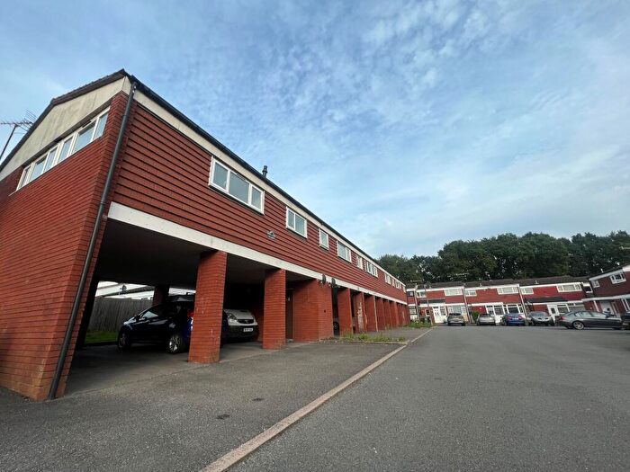 1 Bedroom Flat To Rent In Chedworth Close, Redditch, B98