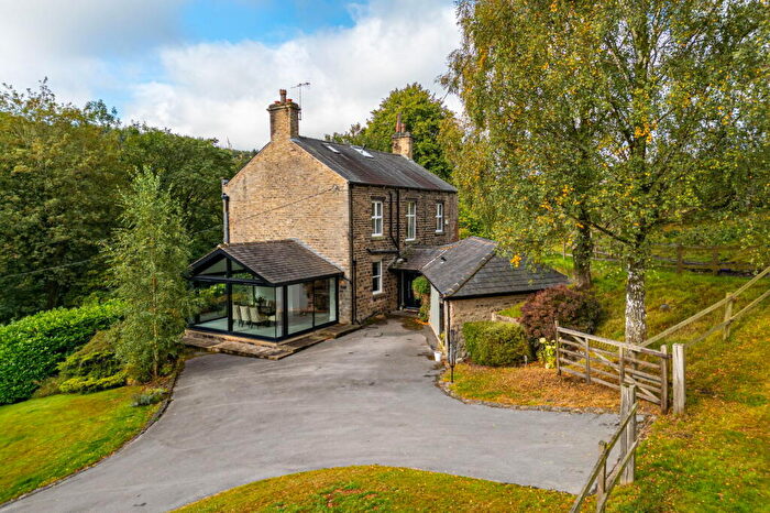 5 Bedroom Detached House For Sale In Dobcross New Road, Dobcross, Saddleworth, OL3