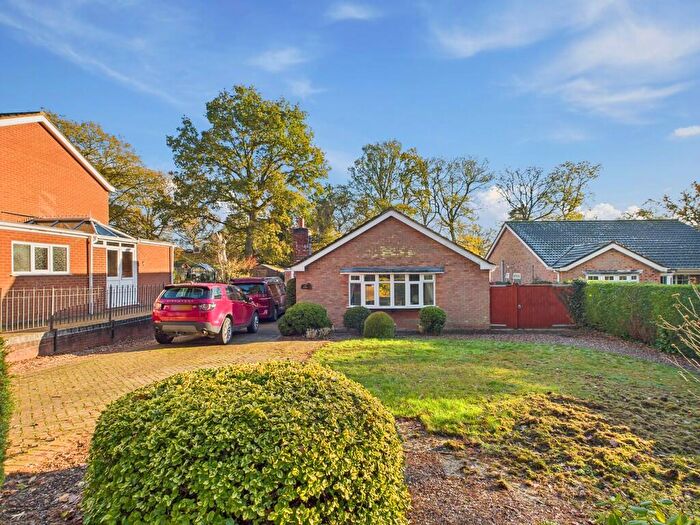 3 Bedroom Detached Bungalow For Sale In Woodland Drive, Woodhall Spa, LN10