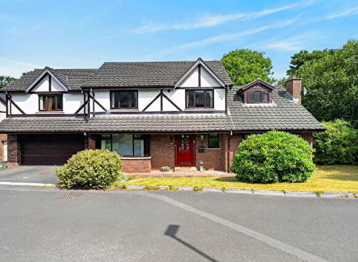 5 Bedroom Detached House For Sale In Shelling Park, Lisburn, BT27