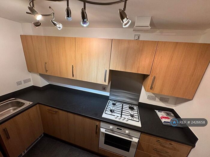 2 Bedroom Flat To Rent In Avery Court, Solihull, B91