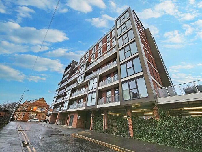 1 Bedroom Flat For Sale In Bedroom Apartment – Bridgewater Gate, Salford, M5