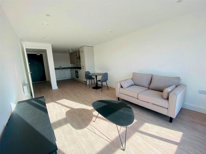 1 Bedroom Flat To Rent In Digbeth One, Birmingham, West Midlands, B12