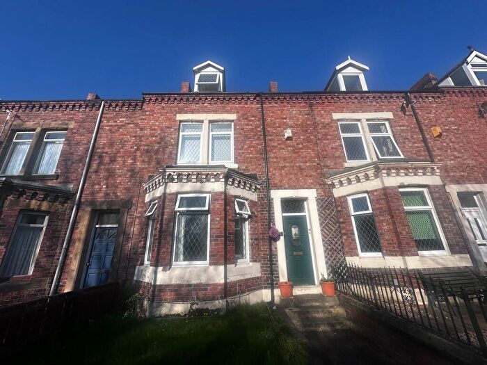 4 Bedroom Terraced House For Sale In Loraine Terrace, Lemington, Newcastle Upon Tyne, NE15