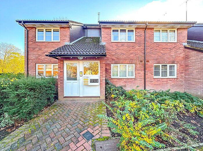 1 Bedroom Flat To Rent In Ebury Road, Watford, WD17