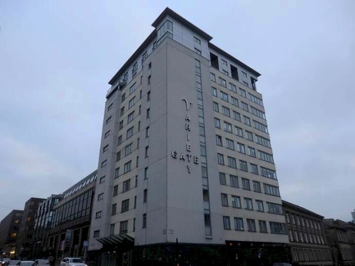 Studio To Rent In Bath Street, Glasgow, G2