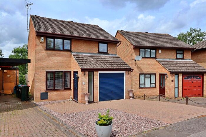 3 Bedroom Detached House For Sale In Rycroft, Furzton, MK4