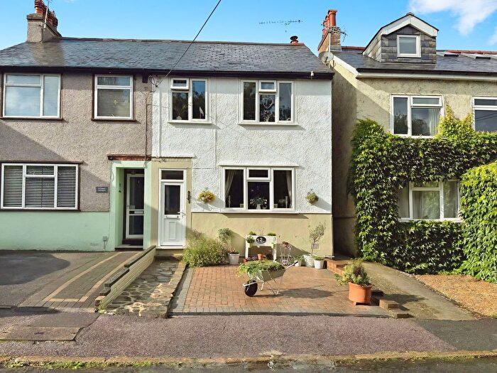 3 Bedroom Semi-Detached House For Sale In Eynsford Road, Crockenhill, BR8