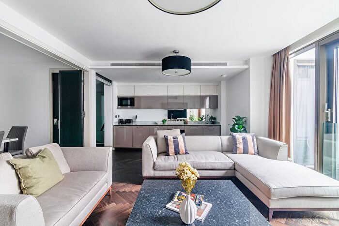 2 Bedroom Flat To Rent In Bedfordbury, London, WC2N