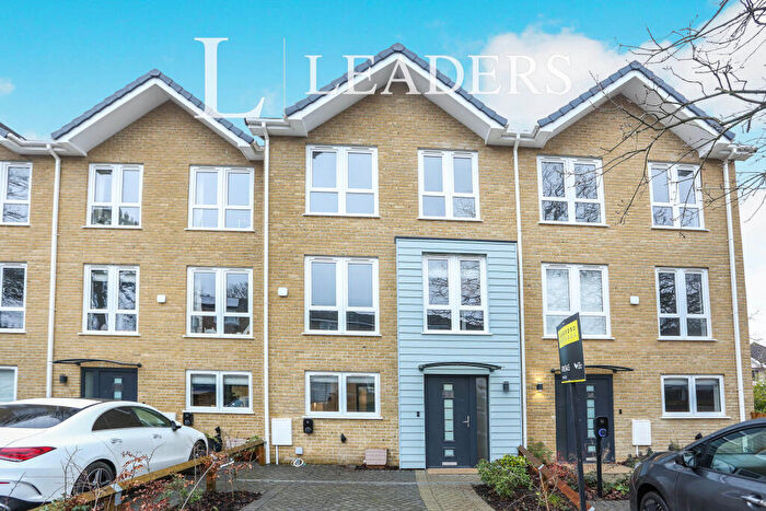 4 Bedroom End Of Terrace House To Rent In Coniston Road, Bromley, BR1