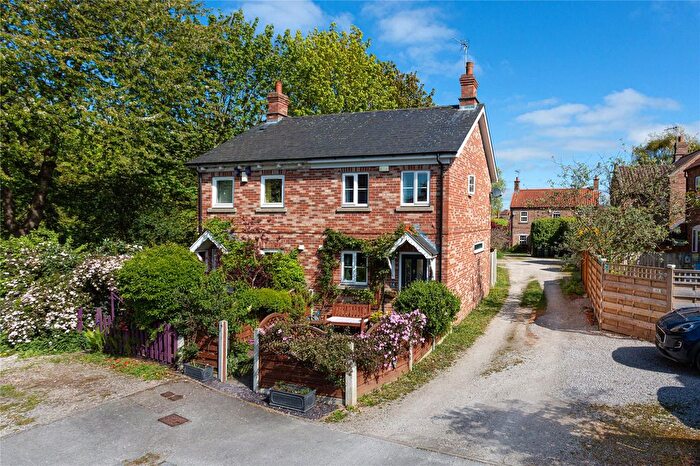 2 Bedroom Semi Detached House For Sale In Waterdale Park, Huntington Road, York, North Yorkshire, YO31