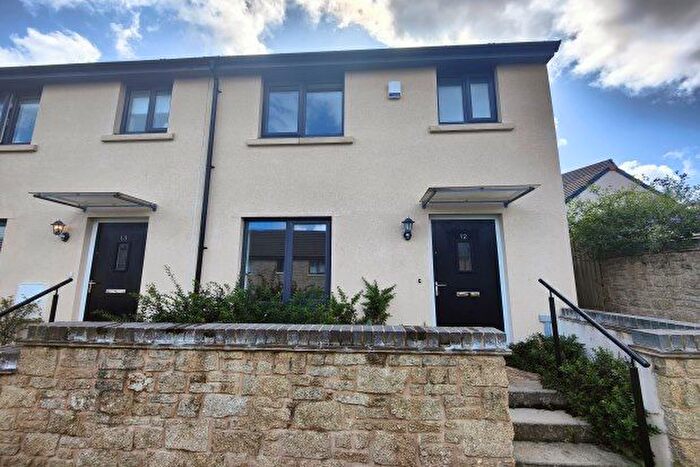 3 Bedroom Semi-Detached House To Rent In Church Walk, Falmouth, TR11