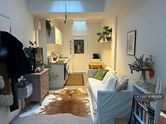 Studio To Rent In Worship Street, London, EC2A