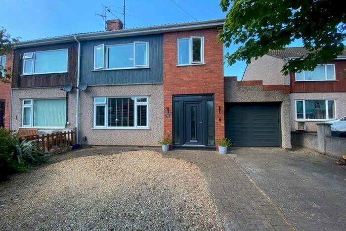 4 Bedroom Property To Rent In Stanshaw Close, Bristol, BS16