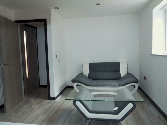 1 Bedroom Apartment To Rent In Hubert Road, Selly Oak, Birmingham, B29