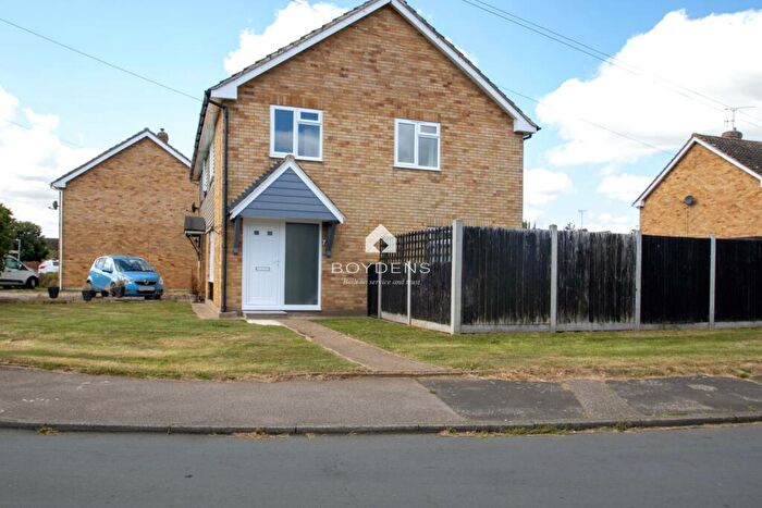 3 Bedroom Semi-Detached House To Rent In Grooms Lane, Silver End, CM8