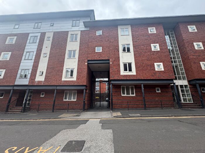 2 Bedroom Property To Rent In Saturday Bridge, Birmingham, B1